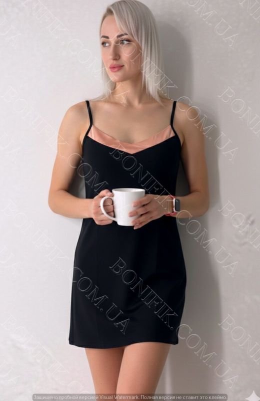 Жіноча нічна сорочка на тонкій бретелі "Black Rose" (60049)